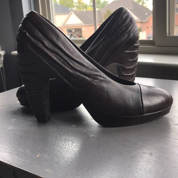 Biviel brown leather pumps - Picture 4 of 6